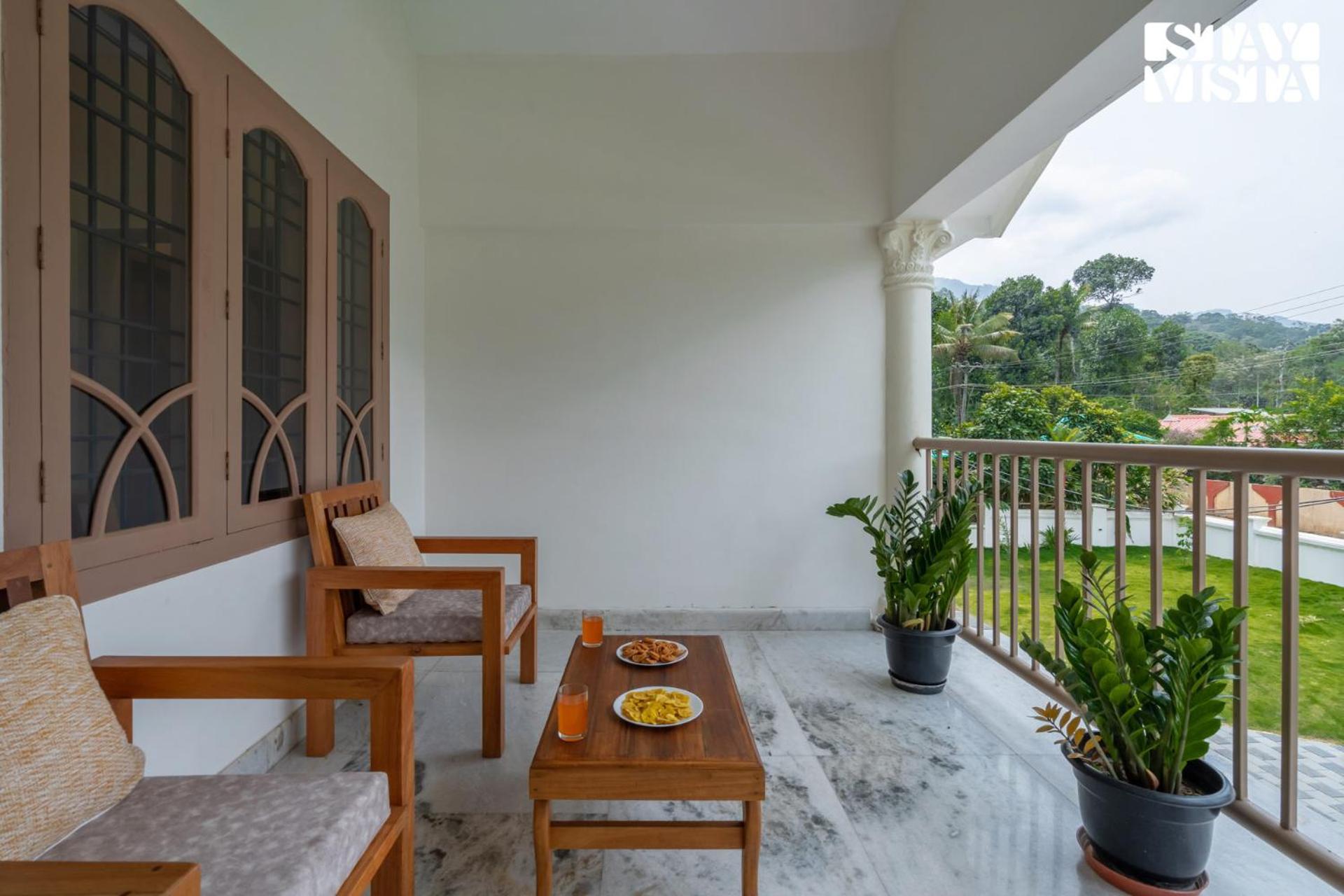 Stayvista At Spice Notes - Breakfast Included Муннар Экстерьер фото